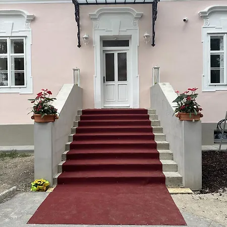 Appartement Kastiel Ladce