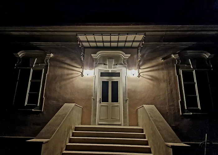 Kastiel Апартаменты Ladce