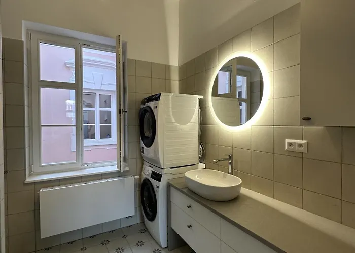 Kastiel Апартаменты Ladce